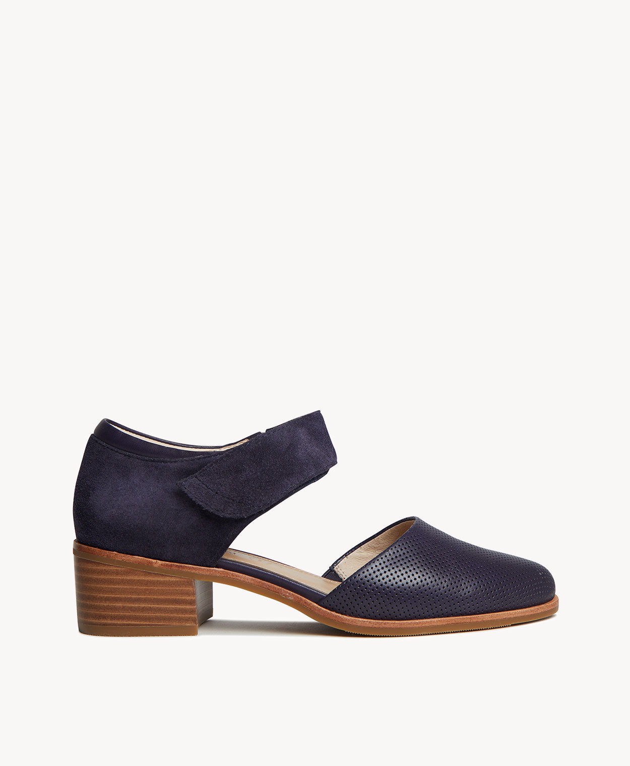 Acorn Dress Flat - - Merchant 1948