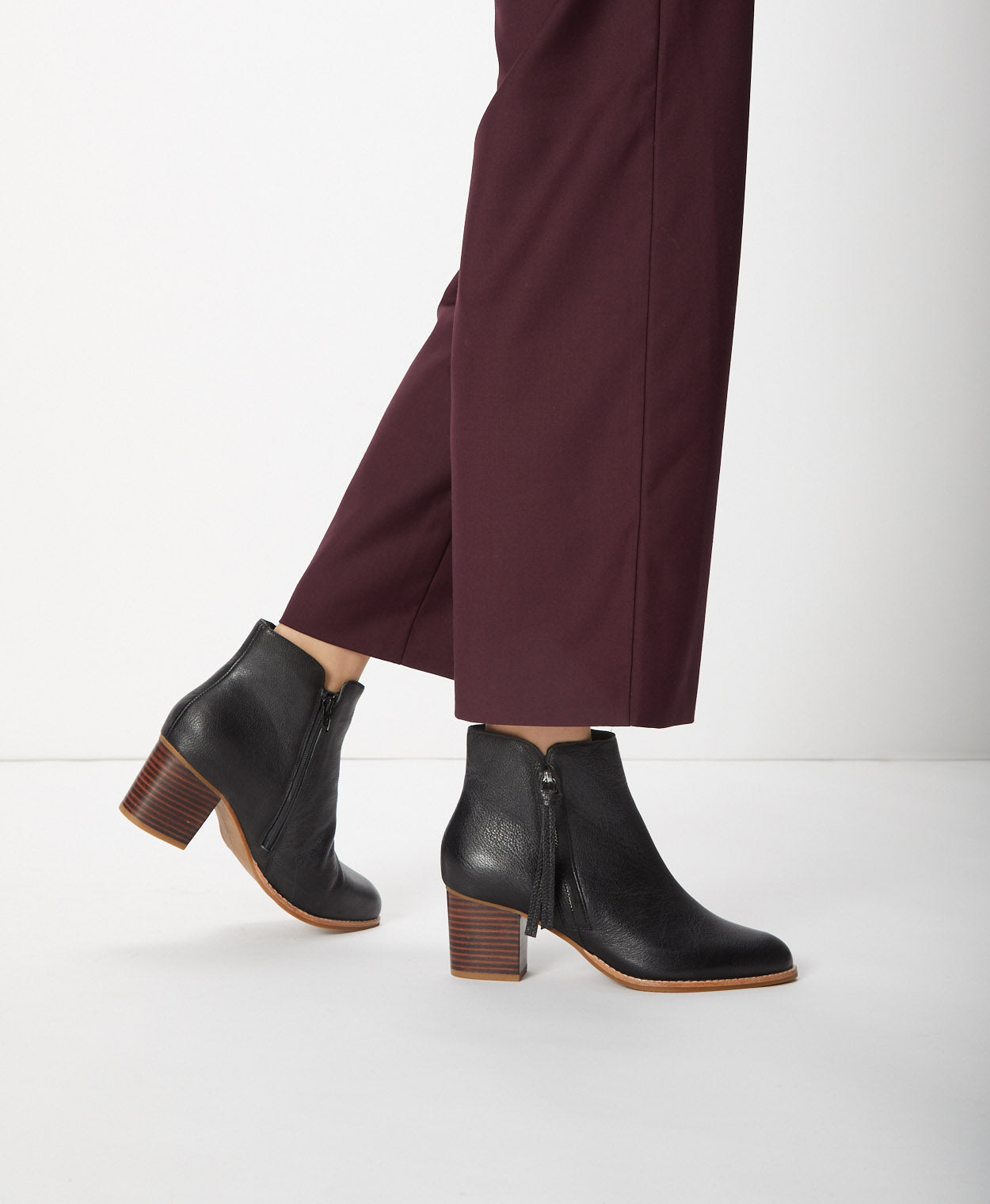 Annabel Wide Fit Ankle Boot - Boots Ankle | Womens Shoes - Merchant 1948
