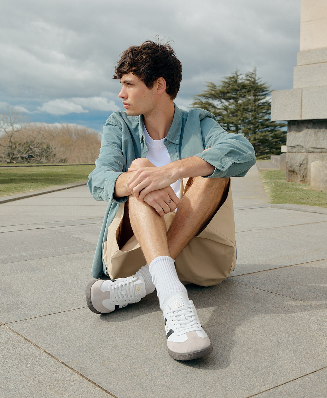 M2001Parallel | White/Grey/Black Leather-ECOMM