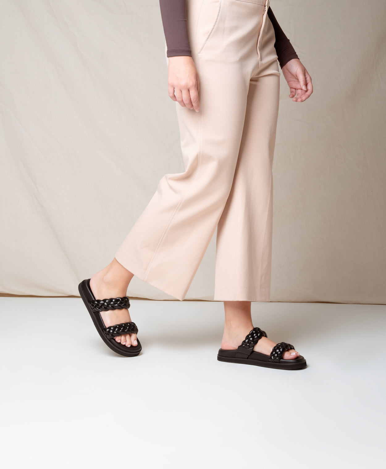 Coco slide - Slides | Womens Shoes - Merchant 1948