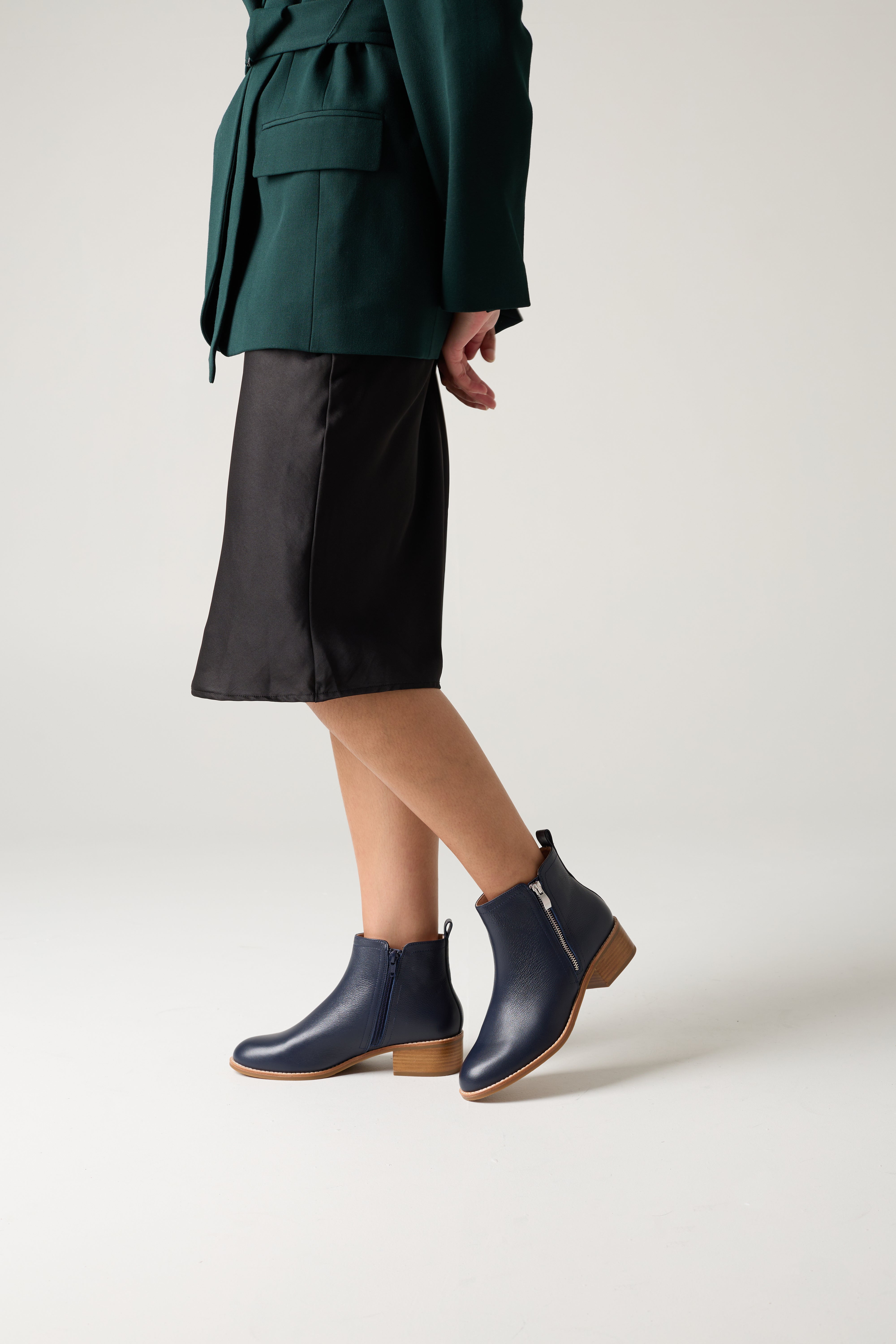 Ebony Leather Ankle Boot - Boots Ankle | Womens Shoes - Merchant 1948