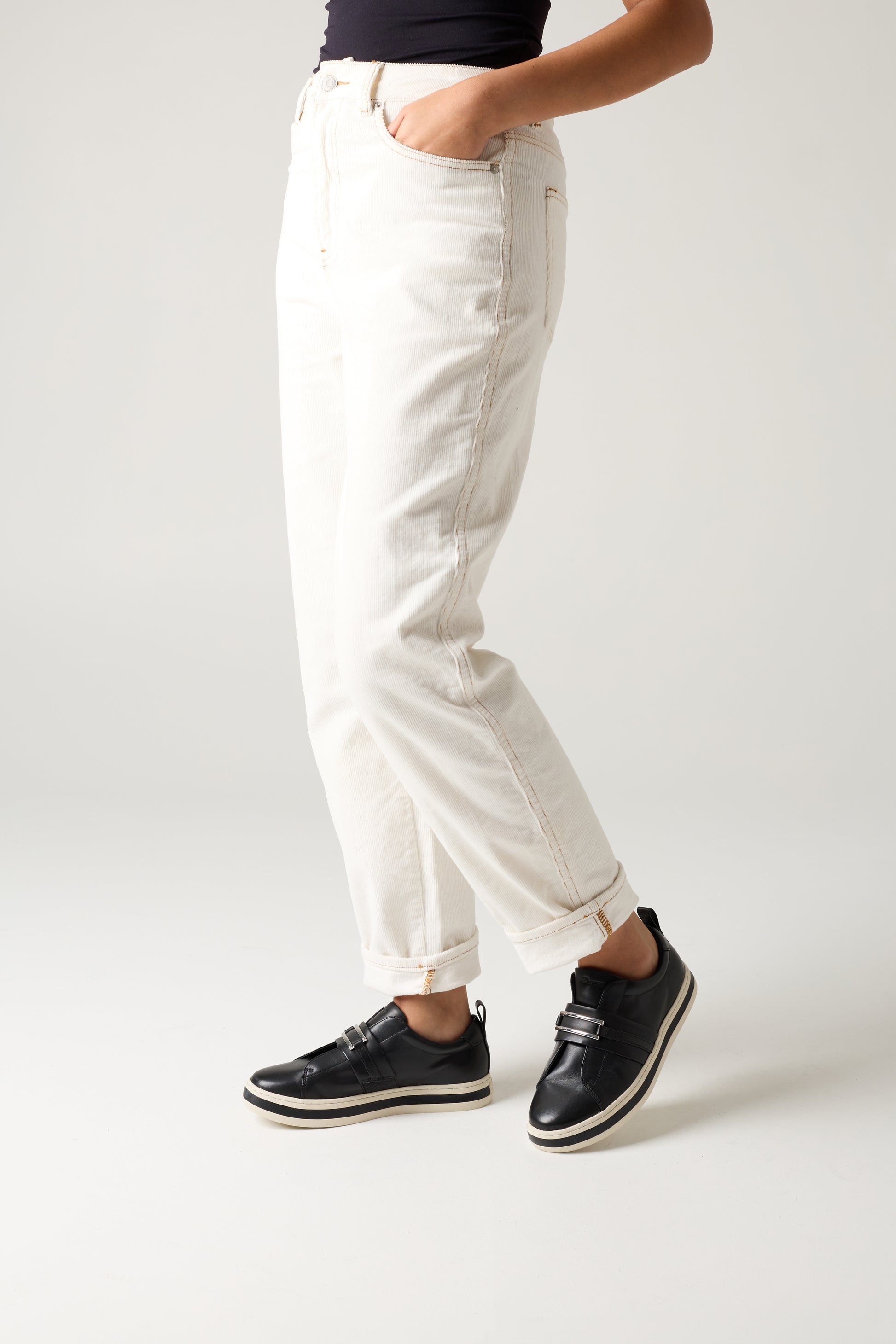 Gardenia Slip On - Sneaker | Womens Shoes - Merchant 1948