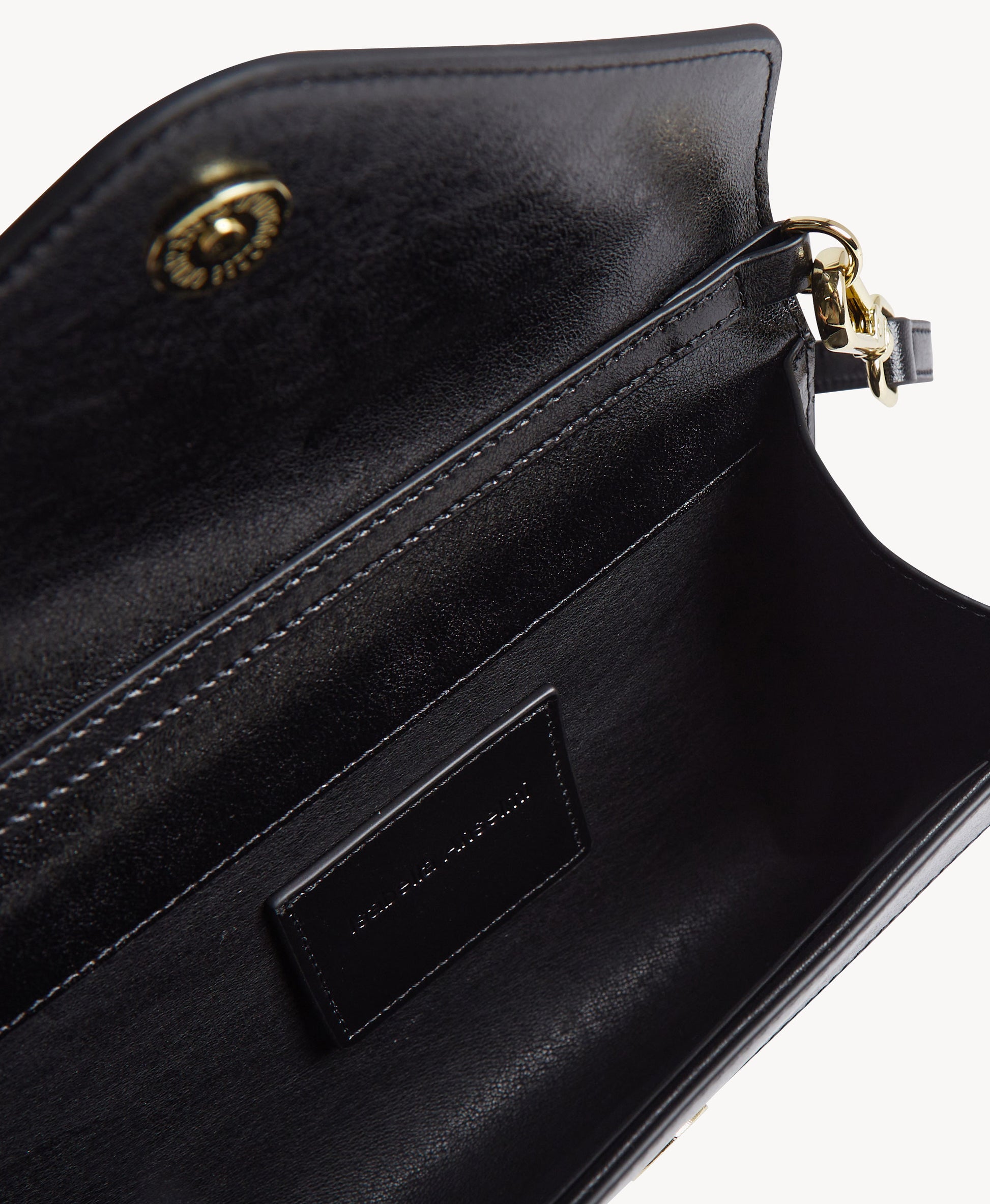 Judy | Black Leather-E
