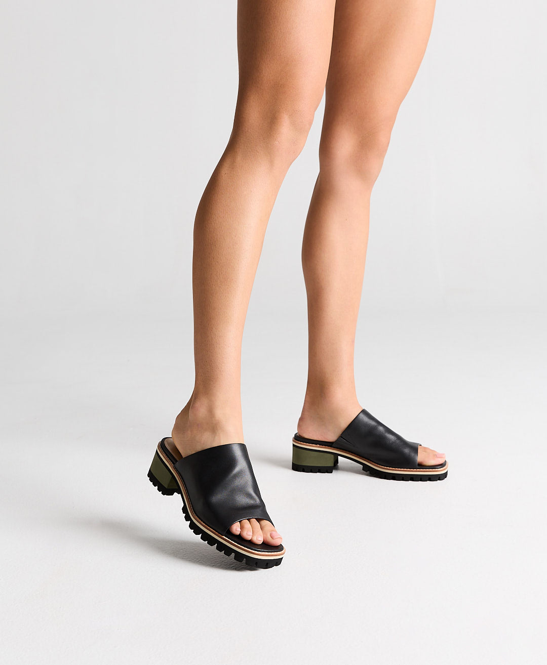 Maine Sandal - - Merchant 1948