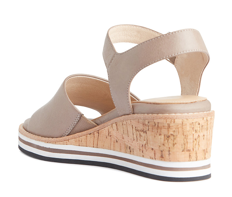 Richelle Dress Sandal - Day - Merchant 1948