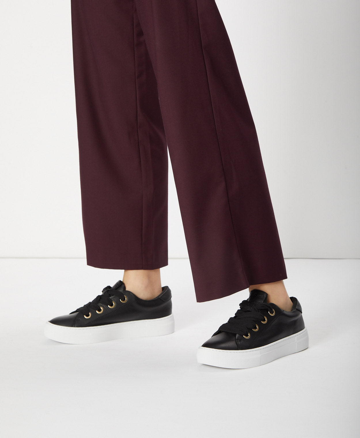 Vale Sneaker - Sneaker | Womens Shoes - Merchant 1948