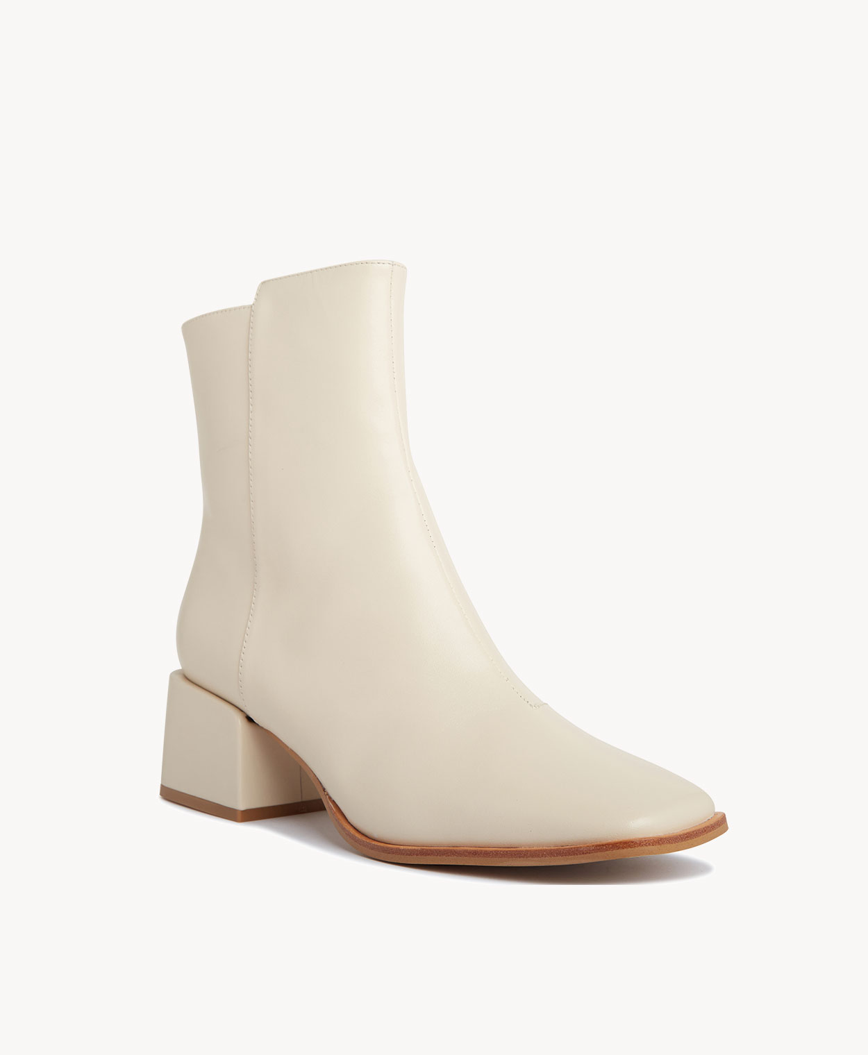 Cream chelsea boot clearance