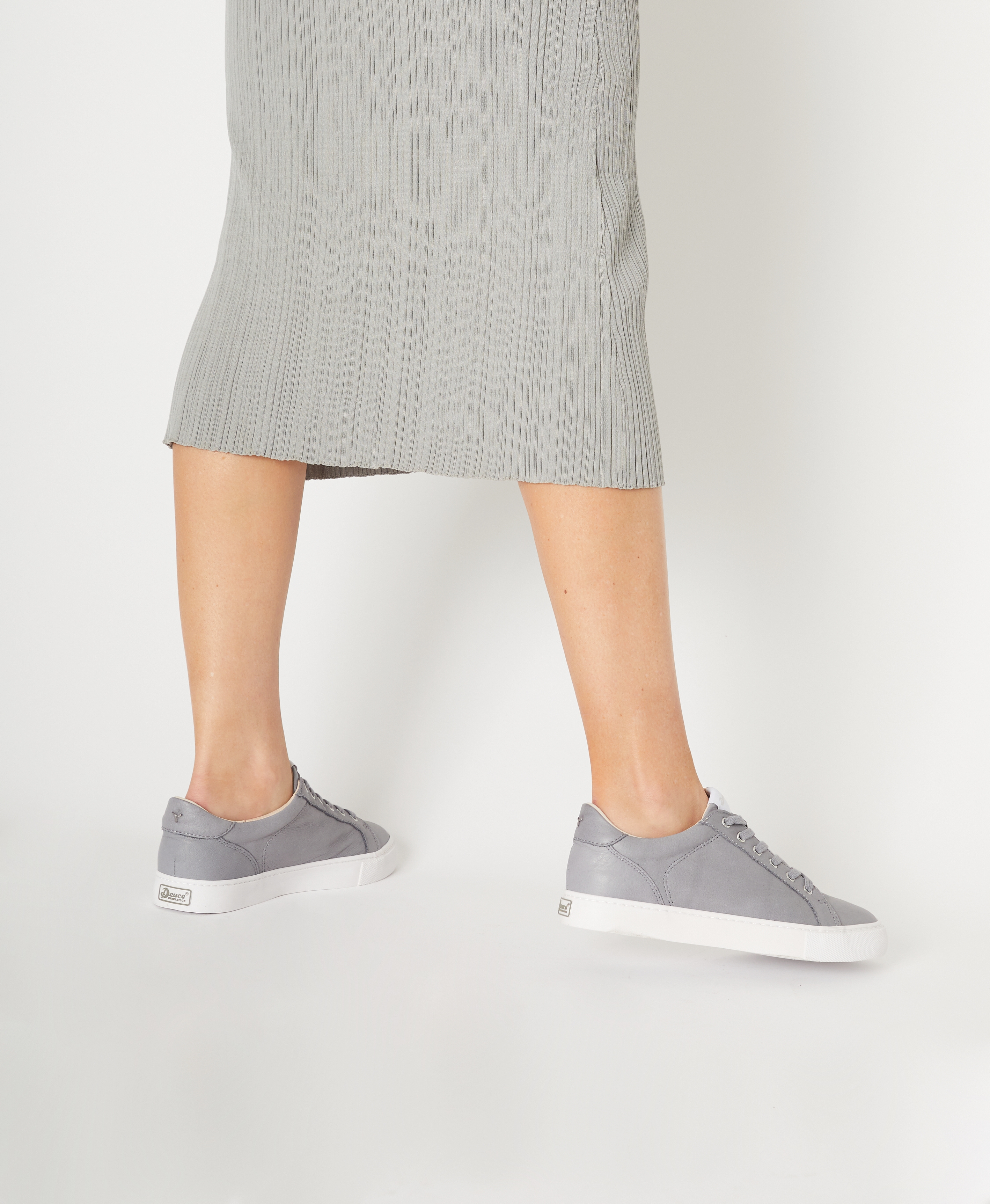 Wide fashion sneakers discount
